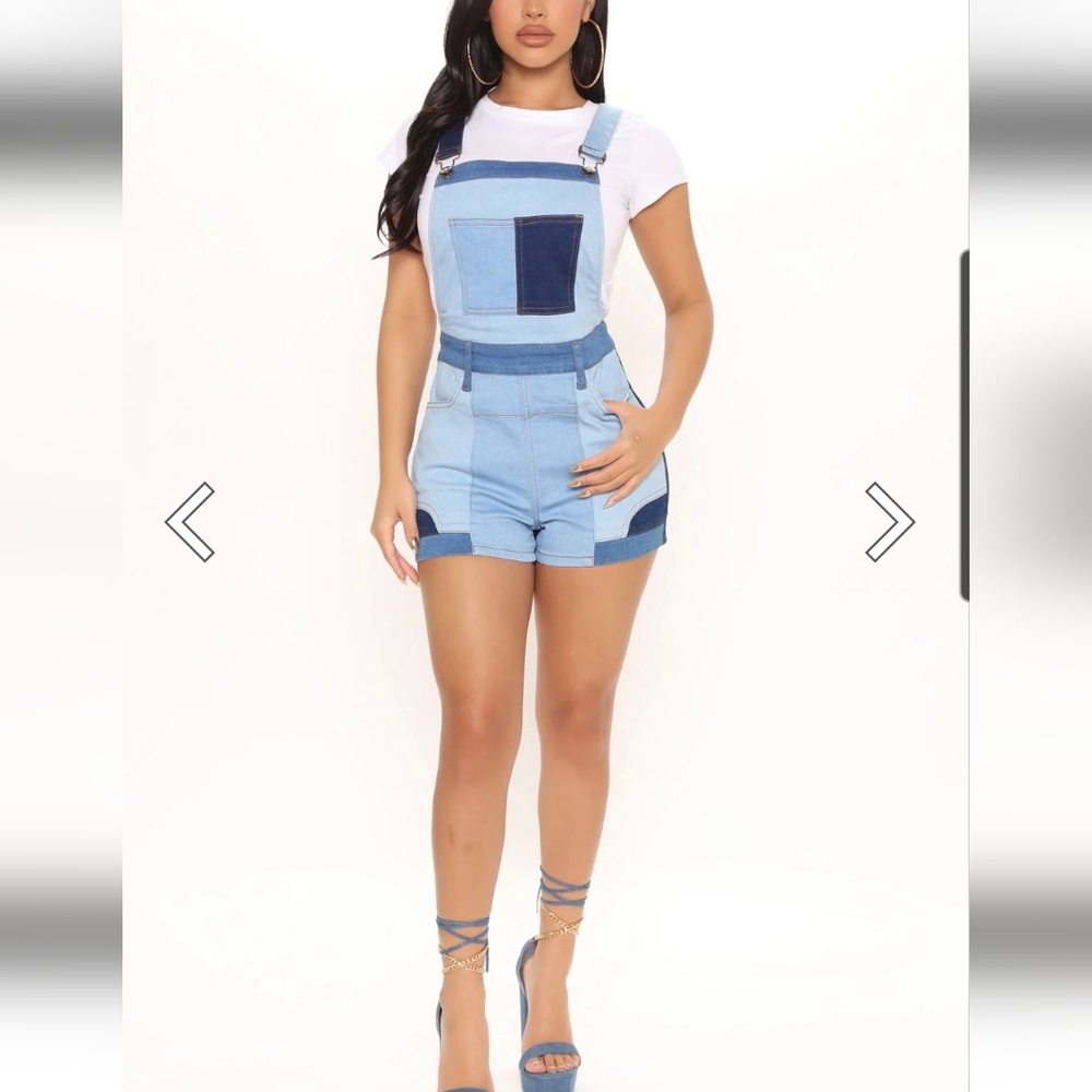 Super cute Fashion Nova denim shortalls